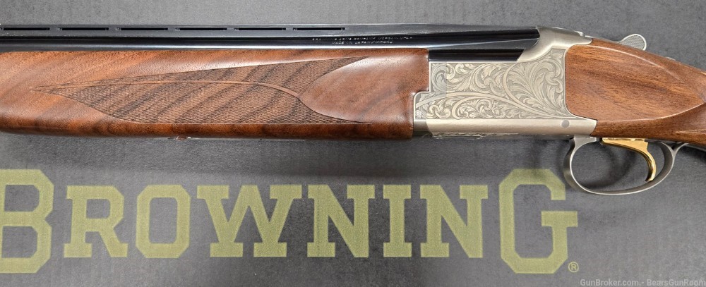 Browning Citori Feather Lightning 12ga 28" barrels NIB -img-4