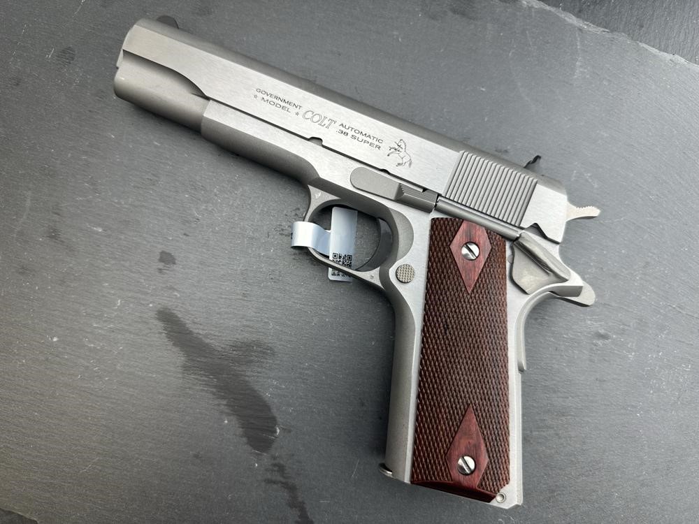 Colt Series 70 1911 .38 Super, 5", Stainless, 8 Rd-img-4