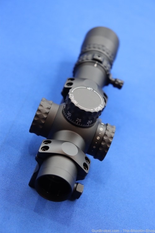 NIGHTFORCE NX8 1-8X24 F1 Riflescope .5 MOA Illuminated Zero Stop Rings LNIB-img-12