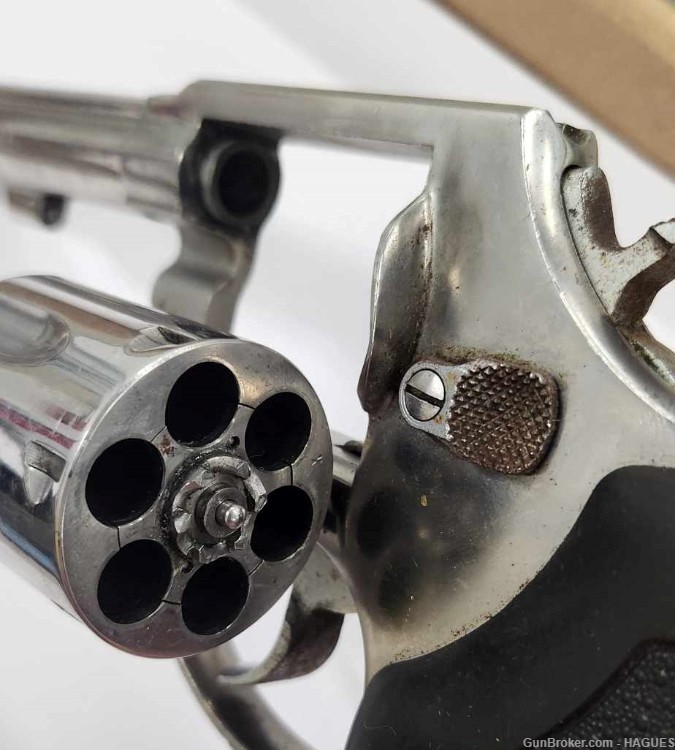 Taurus Model 82 Revolver - 6 Shot - 4 Inch Barrel   .38 Special -img-2