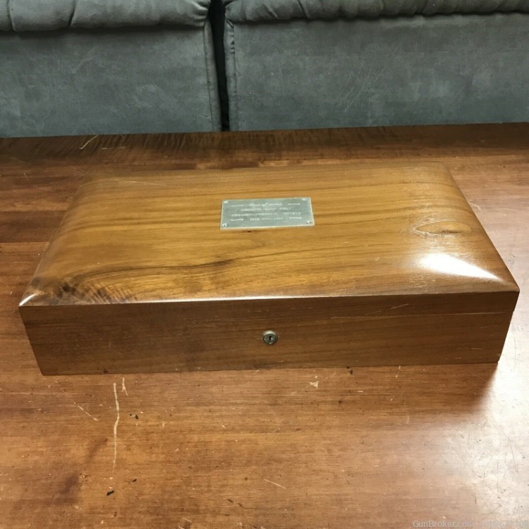 Samuel Colt Sesquicentennial Revolver Wood Velvet Factory Presentation Box -img-11