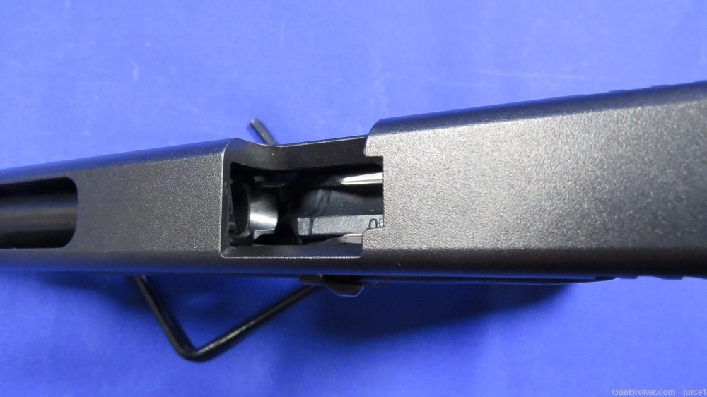 Glock 35 G35 .40S&W 5.3” Semi-Auto Semi-Auto Pistol - Trijicon Night Sights-img-12