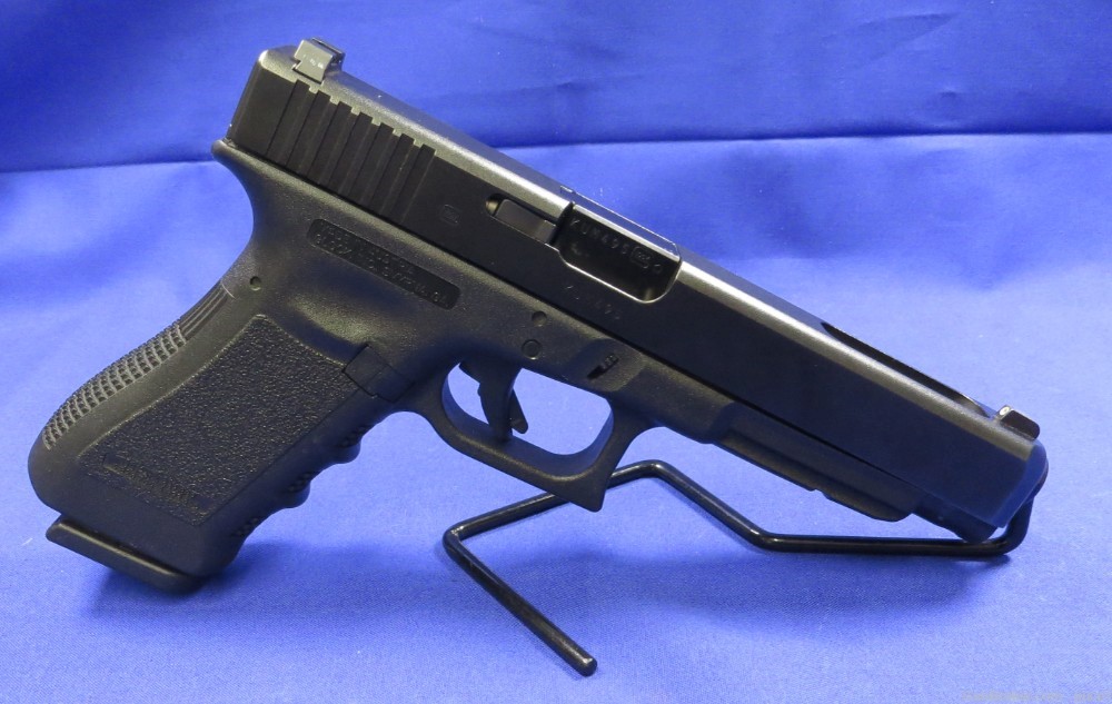 Glock 35 G35 .40S&W 5.3” Semi-Auto Semi-Auto Pistol - Trijicon Night Sights-img-3