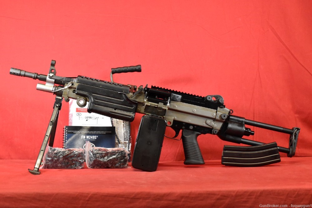 FN M249S Para SAW 5.56 16" 46-100169 Belt-Fed Replica FN M249 S Para -img-1