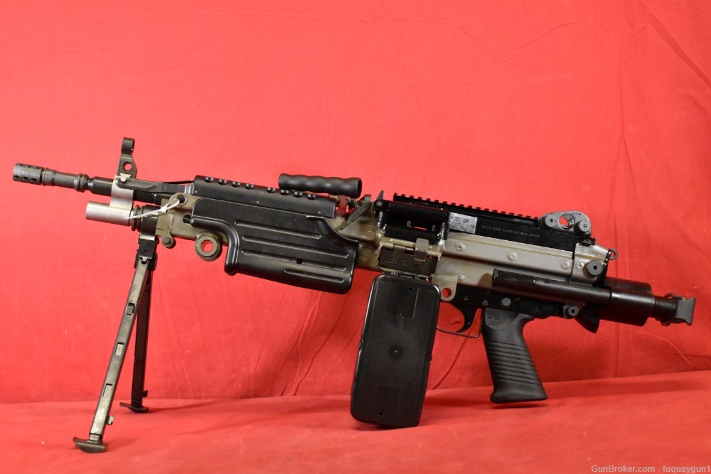 FN M249S Para SAW 5.56 16" 46-100169 Belt-Fed Replica FN M249 S Para -img-4