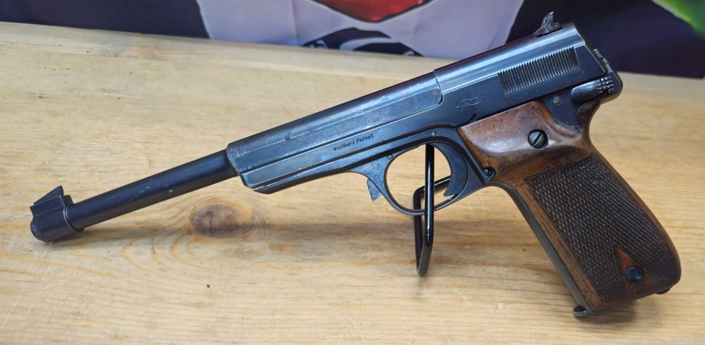 Walther Olympia 1925 series 22lr, 7 1/2 inch barrel, Rare, Early magazine.-img-9