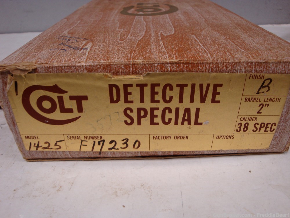 Colt Detective Special Series 3 2” Blue in Box  1974 -img-1