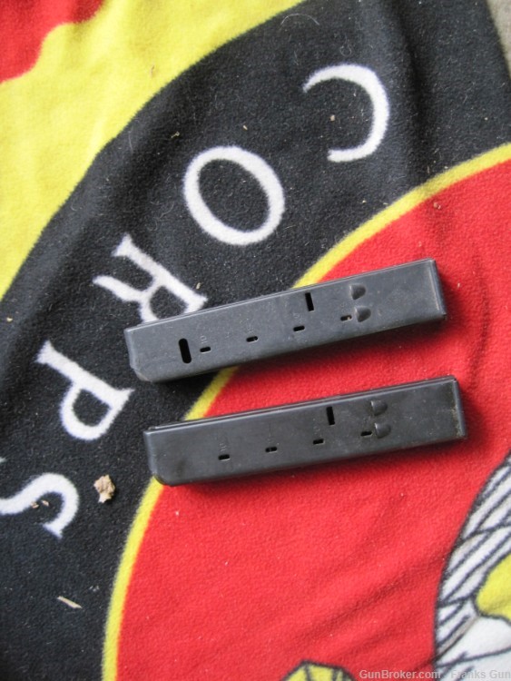  2  Original 9mm UZI 25 round stick magazine , new  old  stock-img-0