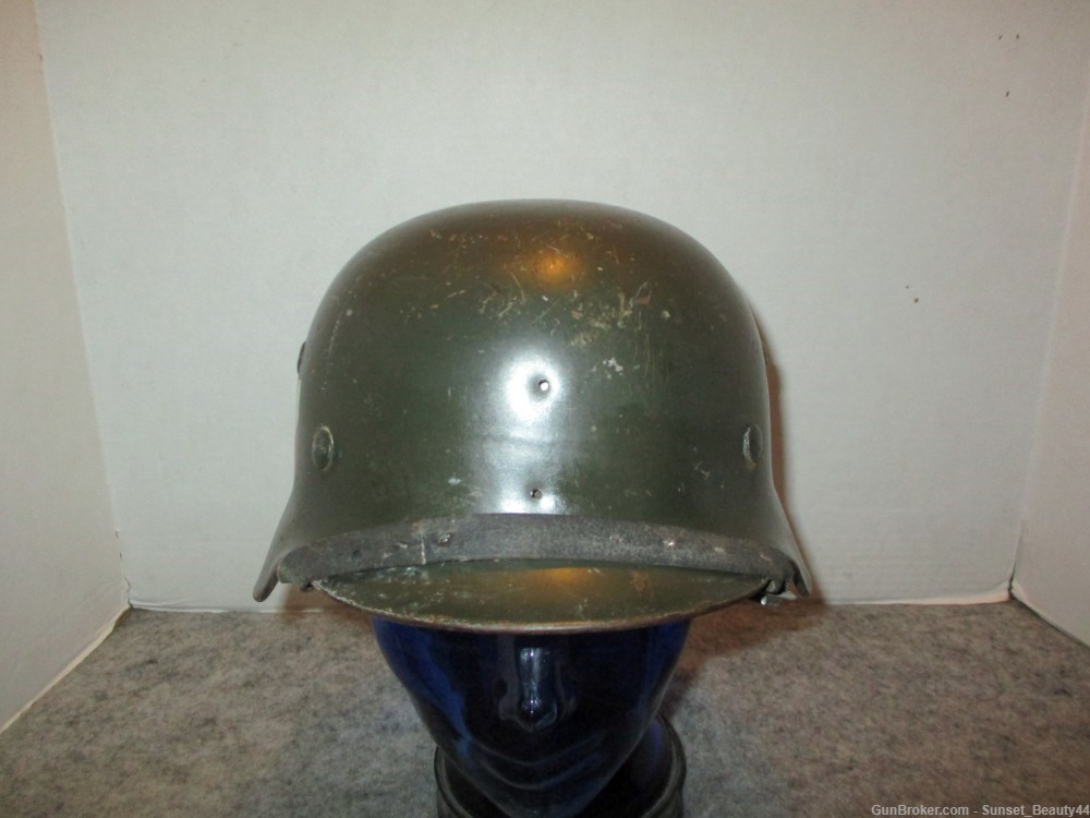 Vintage WW11 German M40 Steel Helmet-img-5