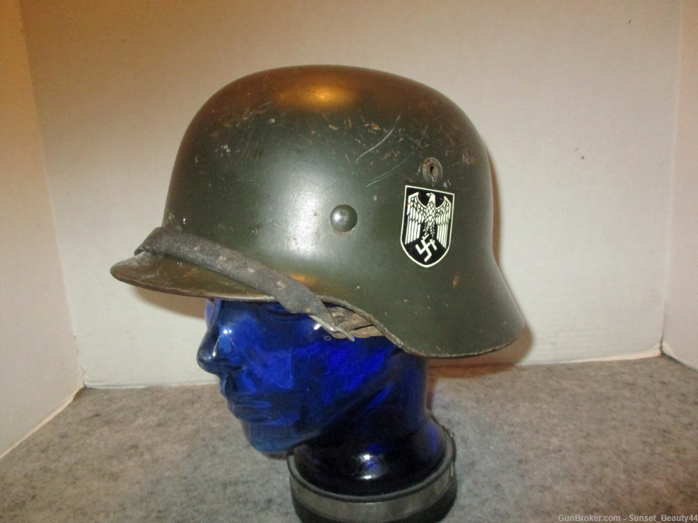 Vintage WW11 German M40 Steel Helmet-img-6