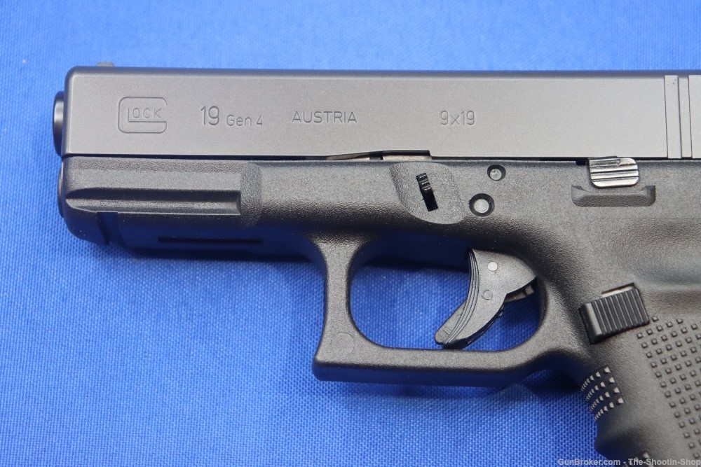 Glock Model G19 GEN 4 Pistol 9MM Luger 4" AUSTRIA MFG 15RD Mags 19 GEN4 BLK-img-4