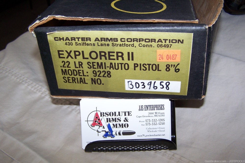 Charter Arms Explorer II 22 Lr with box & both barrels-img-1