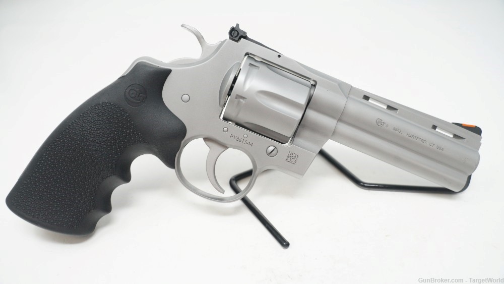 COLT PYTHON .357 MAG MATTE STAINLESS STEEL 4.25" 6 SHOT (COPYTHONSM4RTS)-img-1