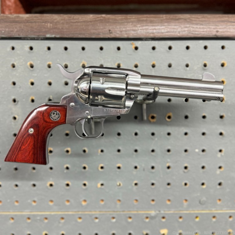 RUGER NEW VAQUERO 45 LC-img-1