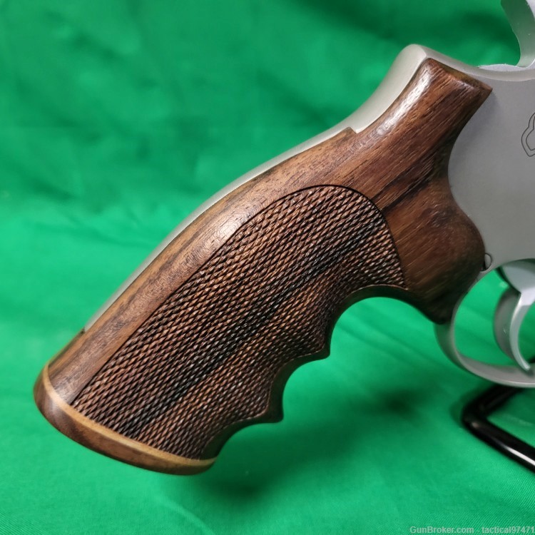 Taurus Model 66 357 Magnum-img-4