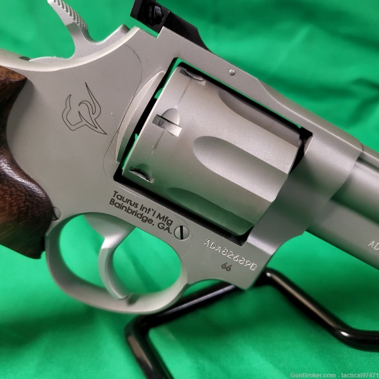 Taurus Model 66 357 Magnum-img-5