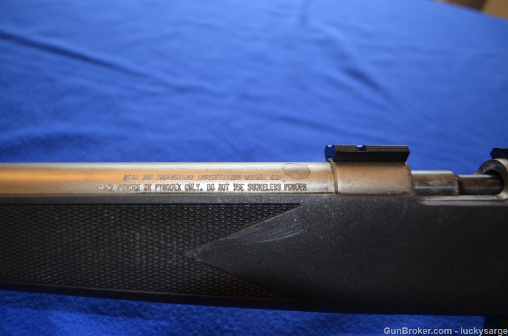 Traditions 50 cal Tracker 209 22" Stainless barrel in line muzzleloader-img-12