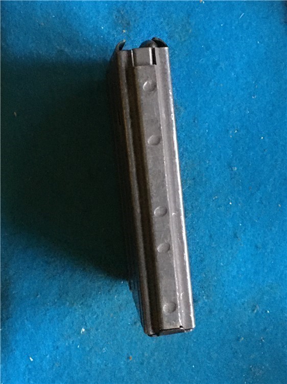 COLT FACTORY AR15 5.56MM 20-RD MAGAZINE-USED-img-2