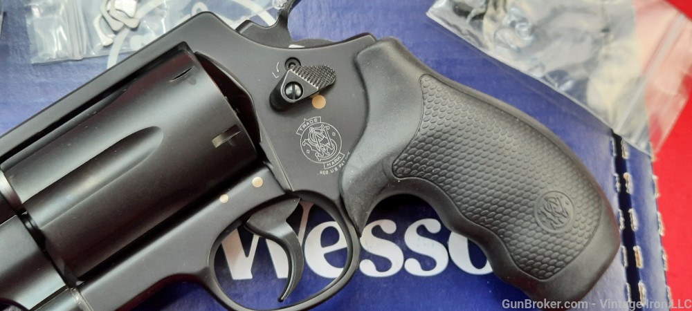 Smith and Wesson Governor *162410* with 2.75" barrel .45LC/.45acp/.410 NIB!-img-8