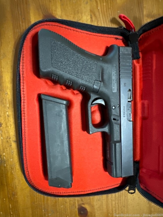 Glock 22 .40 S&w pistol-img-0