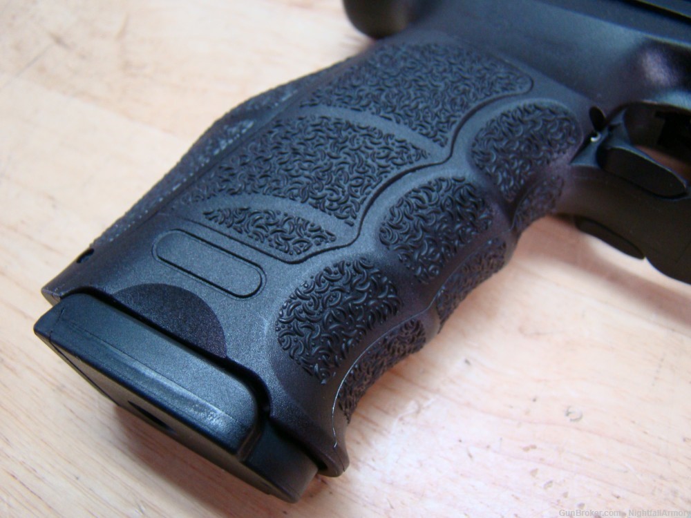 HK VP9 9mm Pistol 9 H&K VP-9 17rd 4" black 81000283 New NR Penny auction $!-img-9