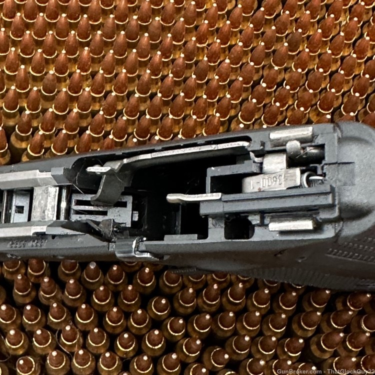 Factory OEM Glock 17 22 31 Gen 4 Frame Complete NICE 17Gen4 NR Discontinued-img-11