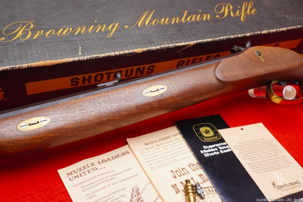Browning Mountain Rifle Brass Model .54 Cal Rifle In Box Unfired Collector!-img-3