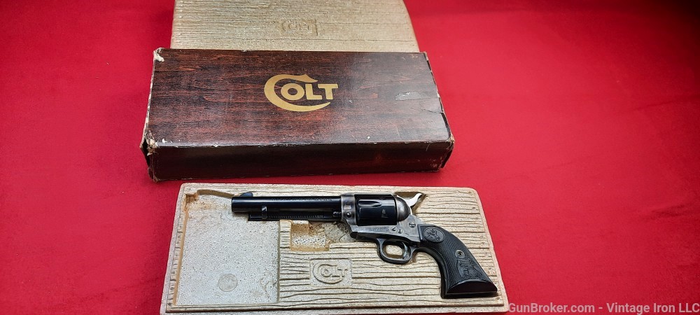 Colt Single Action Army *SAA* 5 1/2" .38 Special Nice! NR-img-4