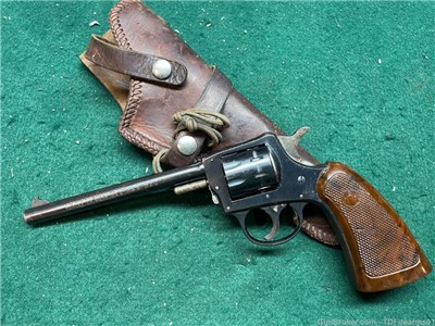 H&R 922 9 shot .22 lr 6" barrel revolver w/ holster C&R 