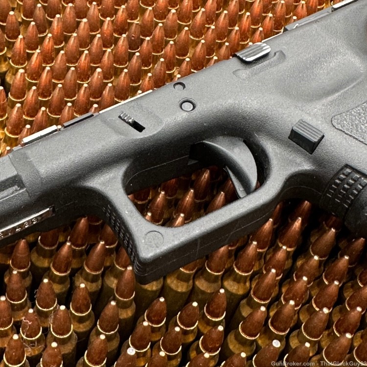 Glock 17 17L 22 24 31 34 35 Complete Lower Frame Receiver Factory OEM Black-img-7