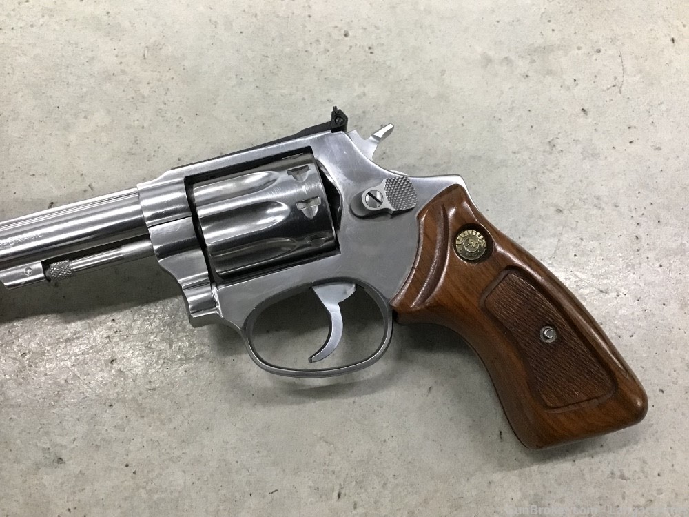 Taurus Model 94 Revolver .22 LR 4” Barrel Stainless 9 Shot Cylinder -img-4