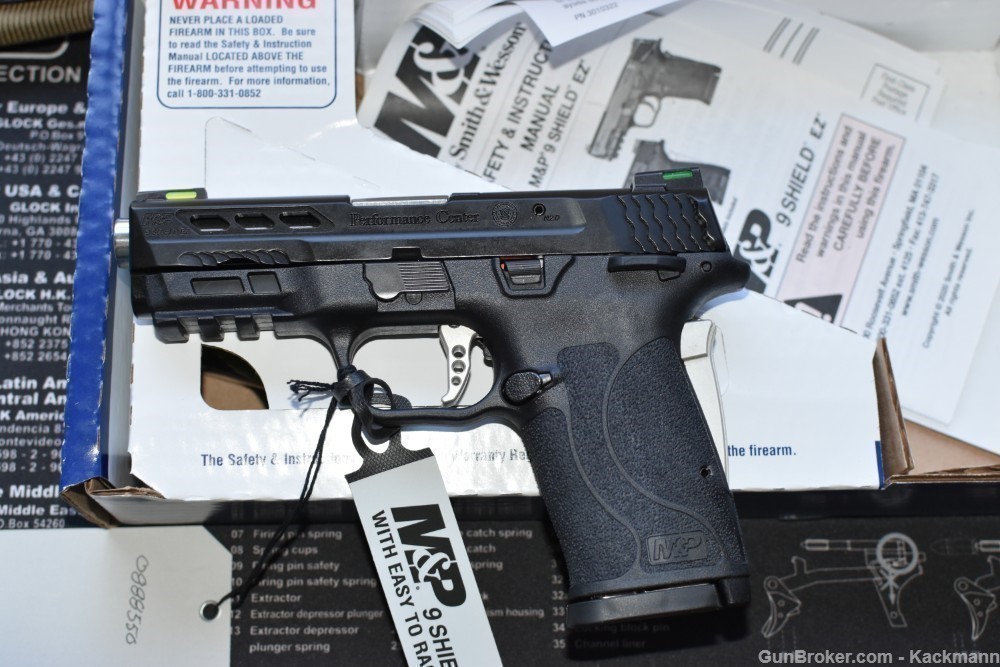 SMITH & WESSON M&P9 EZ SHIELD PERFORMANCE CENTER SILVER SKU13225-img-1