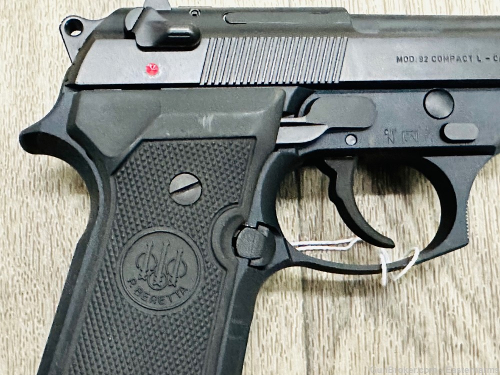 Beretta 92 Model Compact L 9mm 2-14rd 4.25" Wood & Rubber Grips FACTORY BOX-img-8