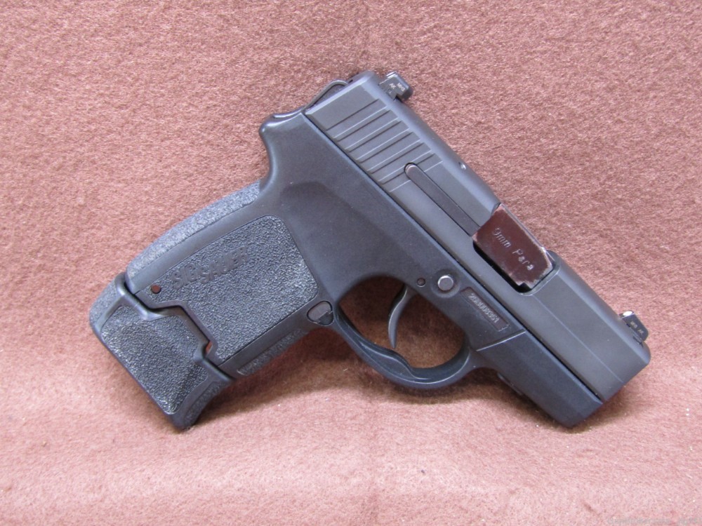 Sig Sauer P290 9 mm Semi Auto Pistol 3x Mags Holster-img-1