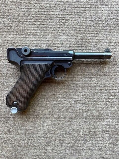 1939 P08 Luger Full Rig in Excellent Condition with Two Matching Magazines-img-1