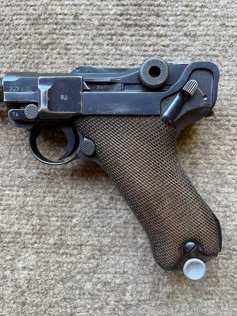 1939 P08 Luger Full Rig in Excellent Condition with Two Matching Magazines-img-6