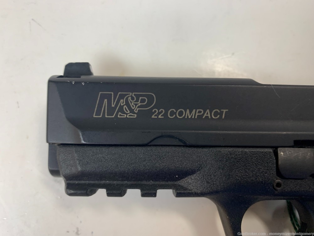Smith & Wesson M&P 22 Compact Pistol .22LR W/one mag-img-4