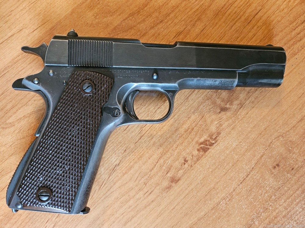 Colt 1911-A1 WW2 Made 1944 Nice Gun-img-0