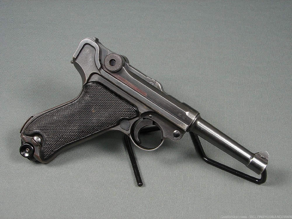Mauser P08 Luger byf 42 Black Widow 9mm All Matching 1942-img-1