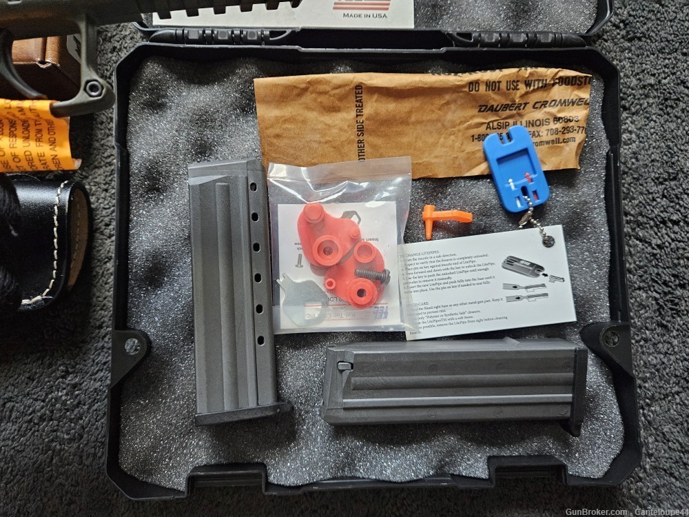 (2) PISTOL COMBO KEL-TEC PMR-30 .22 WMR HERITAGE ROUGH RIDER .22LR .22 MAG-img-1