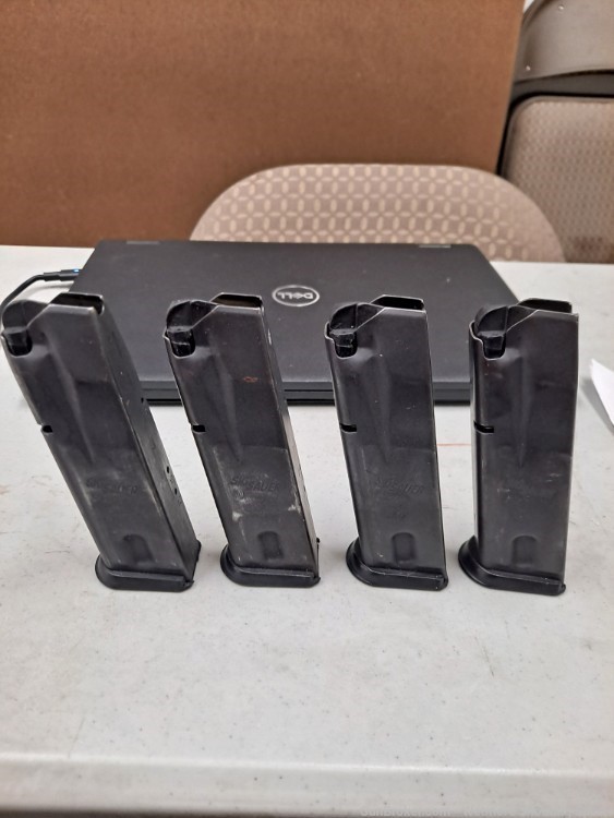 4 Used Sig Law Enforcement Restricted Mags + 3 Sig no marks all 40cal-img-6