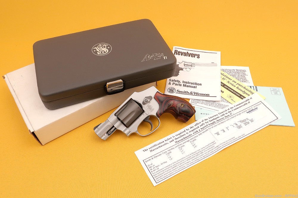 Smith & Wesson 342 AirLite Ti (Pre-Lock)- 38 Spl +P  -img-0