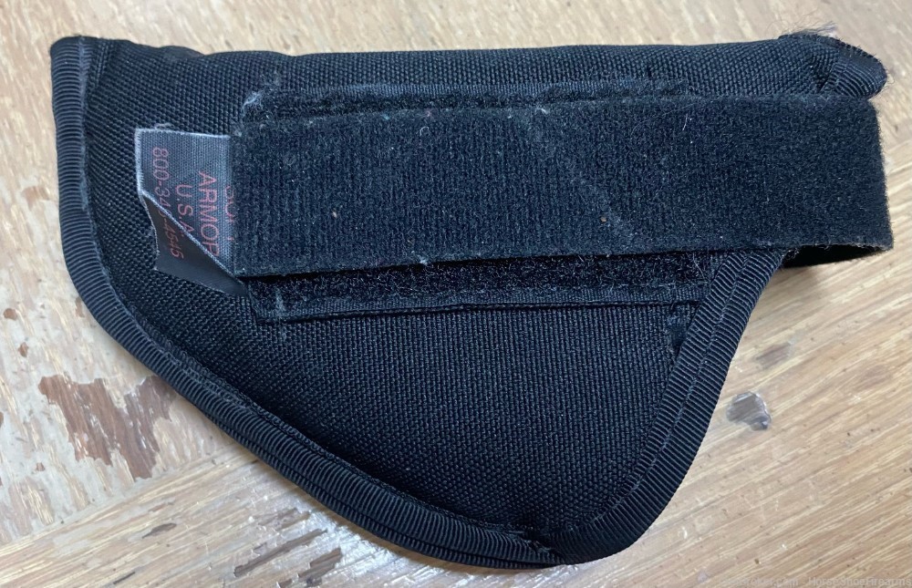 Used Soft Armor Black Velcro Holster Size 18 for Taurus Spectrum-img-0
