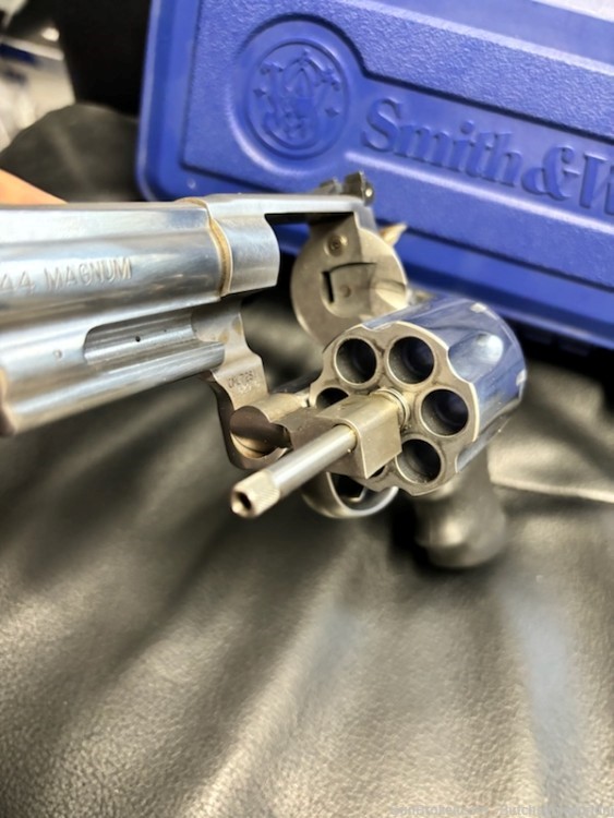 Smith & Wesson 629 .44 Magnum-img-0