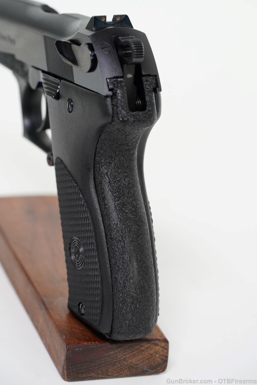 Steyr GB 9mm Pistol-img-9
