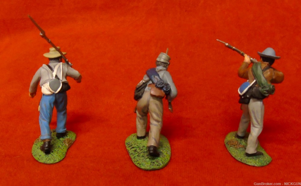 Confederate Infantry Advancing #17014 issued in 2000-img-4