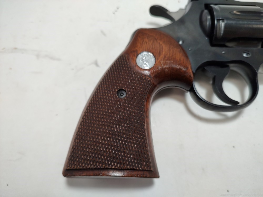Colt Officers Model Match .38 special revolver-img-12