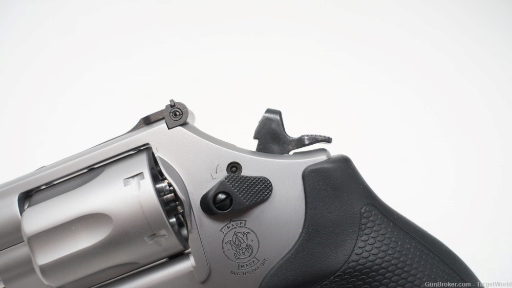 SMITH & WESSON MODEL 66 COMBAT MAGNUM .357 MAG 2.75" STAINLESS (SW10061)-img-12