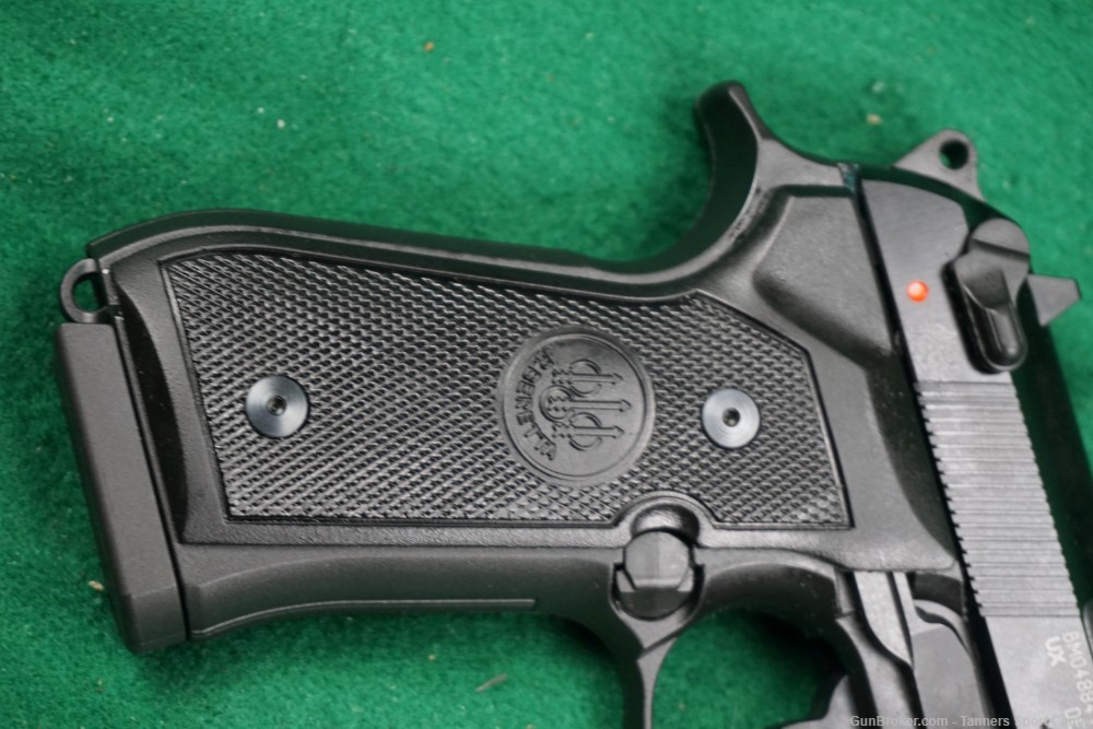 Beretta 92FS M9A1 22 22lr 5.25" No Reserve $.01 Start-img-17