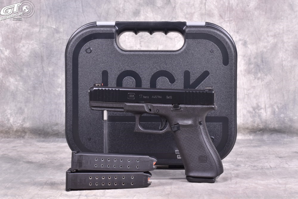Glock 17 GEN 5 9mm with case and three magazines TEXAS GAME WARDEN LOGO-img-0